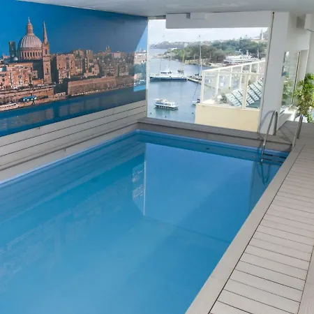 아파트 Studio Standard Balcony Blubay 슬리에마